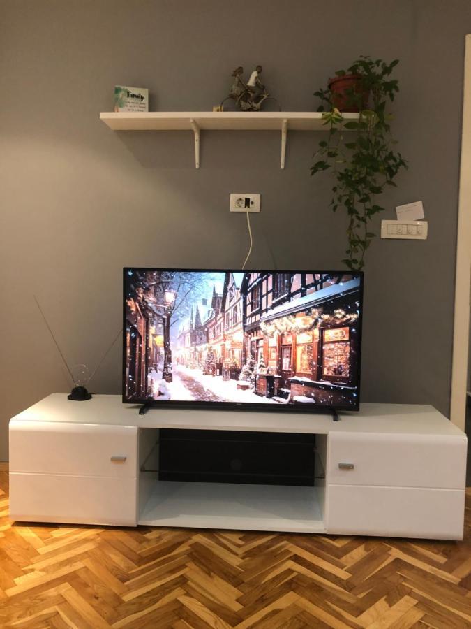 Empire Apartments スコピエ エクステリア 写真